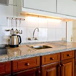 Διαμέρισμα Stunning View 2 Bed Family *