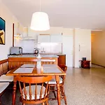 Stunning View 2 Bed Family Διαμέρισμα